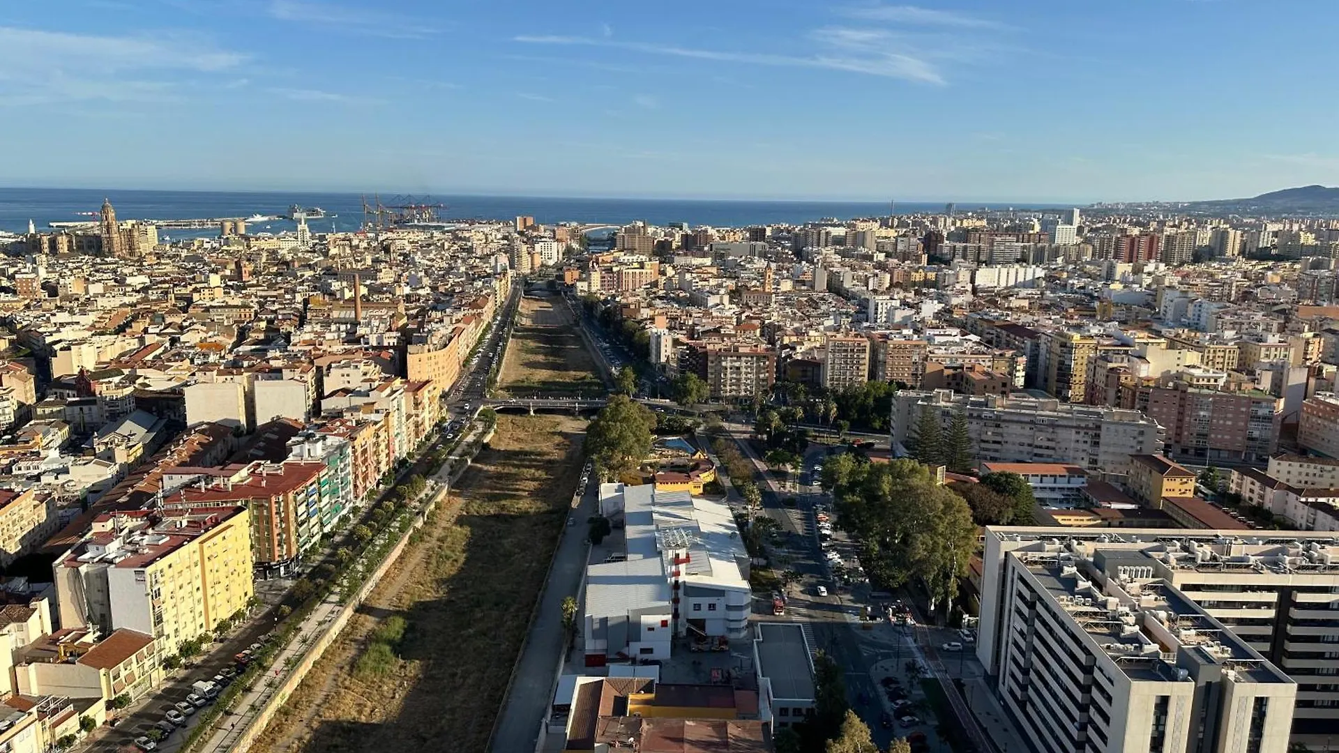 Urban Sky Malaga Sea View 27E Apartment Spain