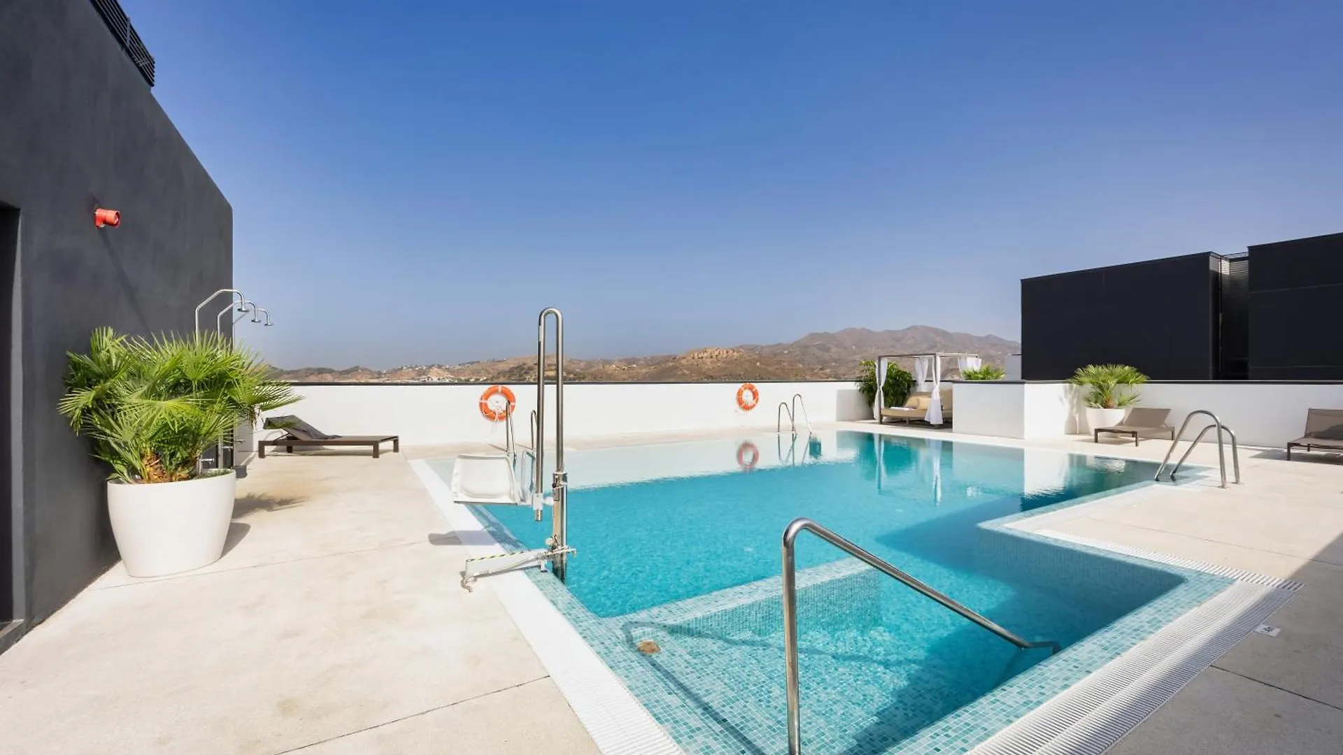 Urban Sky Malaga Sea View 27E Apartment