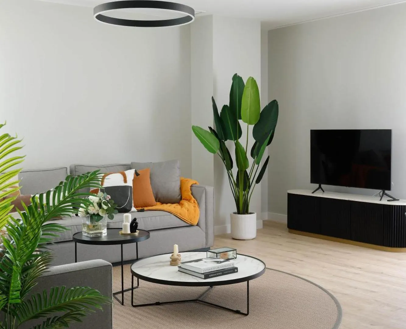 Urban Sky Malaga Sea View 27E Apartman Spanyolország